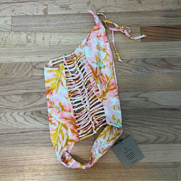 NWT Stone Fox Womens White Pink Print Fella One Piece Halter Style Swimsuit XS - Picture 2 of 10